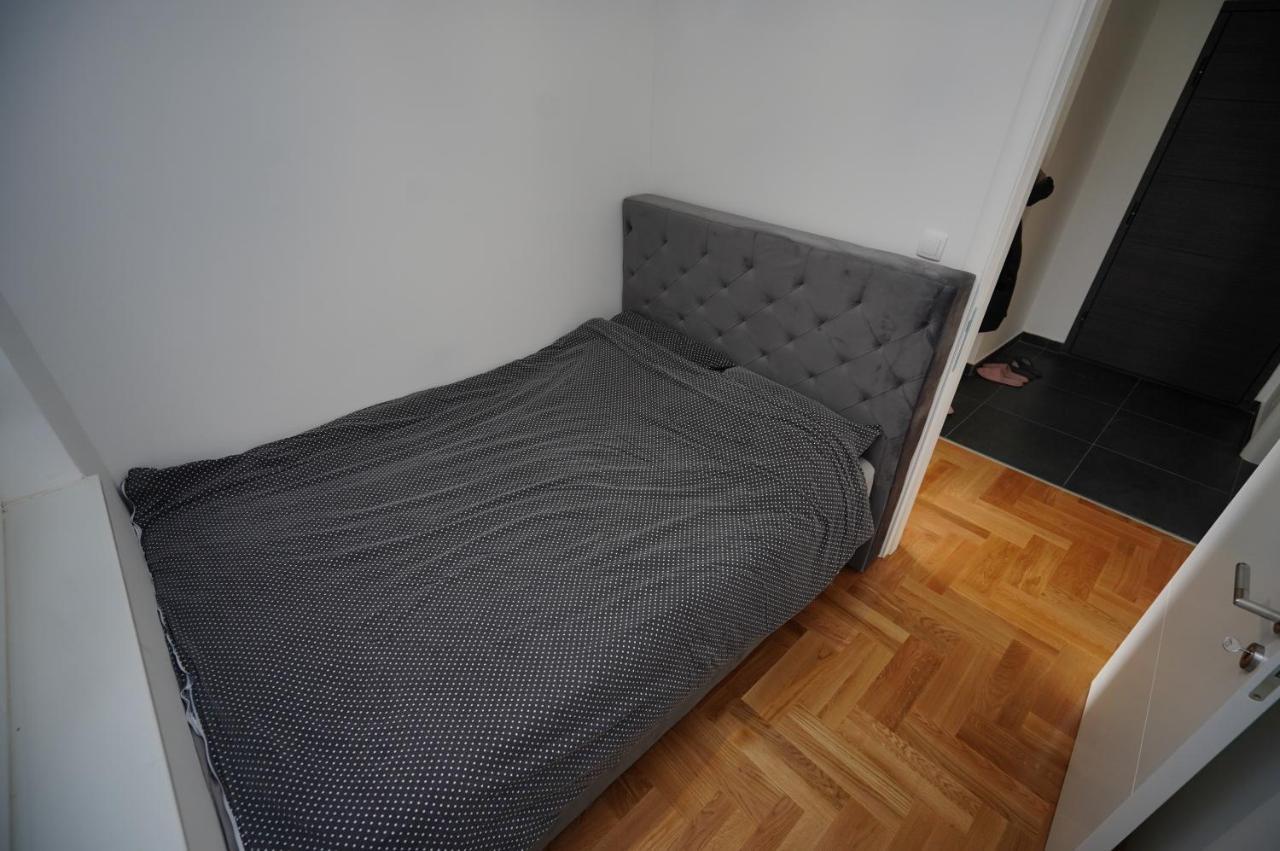Apartman Venecija Banja Luka Extérieur photo