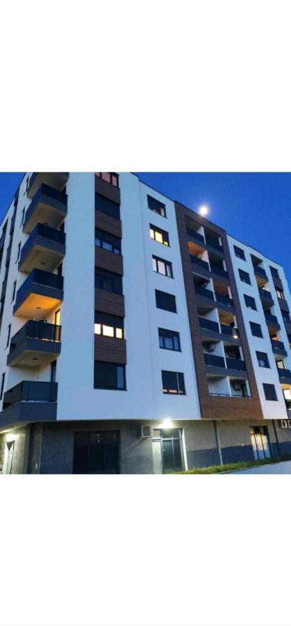 Apartman Venecija Banja Luka Extérieur photo